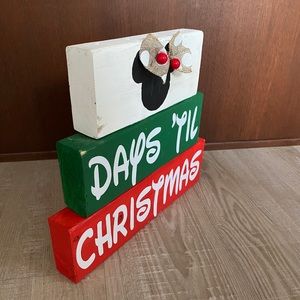 Minnie Mouse Christmas Countdown